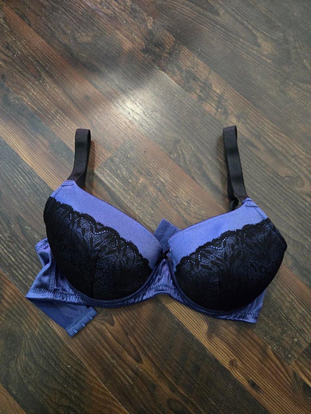 NWOT Barely Breezies Modesty Lined Bra Black Blue Satin Lace 32D